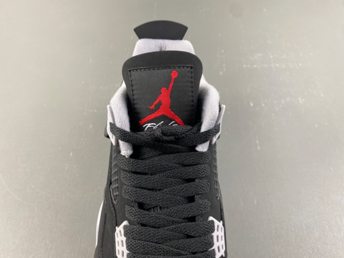 Jordan 4 Retro Bred (2026) IX8180-001