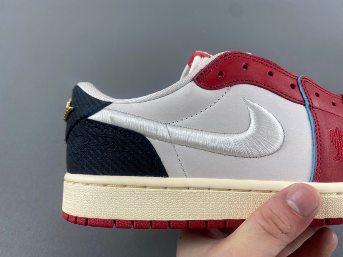 jordan 1 retro low og trophy room rookie card home (numbered)