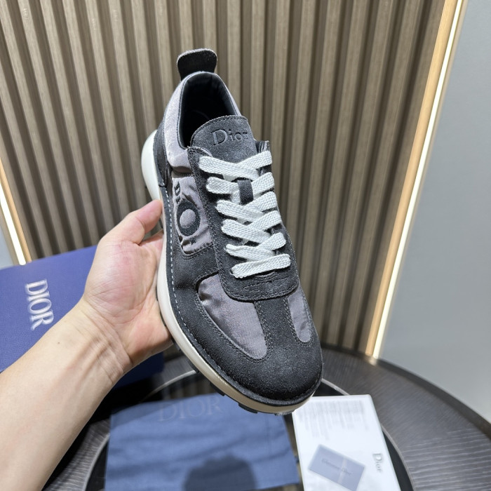 D10r Squash Sneaker