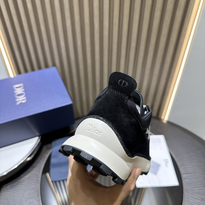 D10r Squash Sneaker