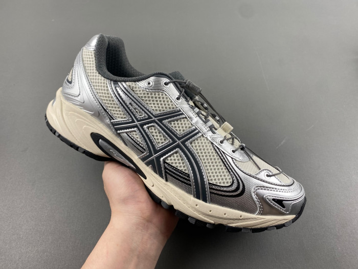 As*ic*s gel-kahana tr v4 "white silver"