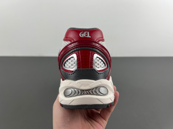 As*ic*s gel-kahana tr v4 "red silver"