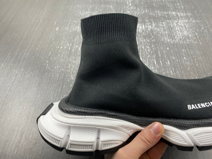 Ba*len*cia*ga speed sneaker