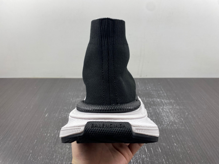 Ba*len*cia*ga speed sneaker
