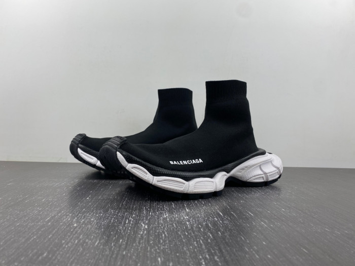 Ba*len*cia*ga speed sneaker
