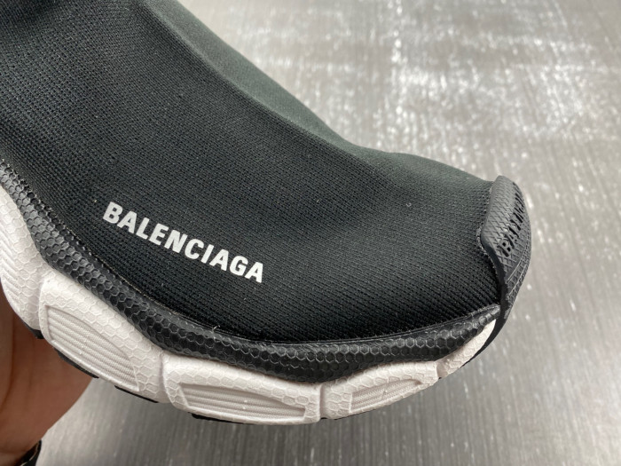 Ba*len*cia*ga speed sneaker