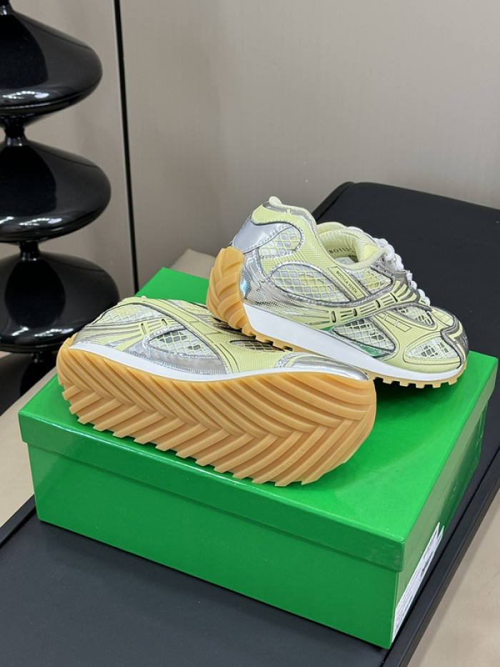 bo*ttega Ve*ne*ta sneaker