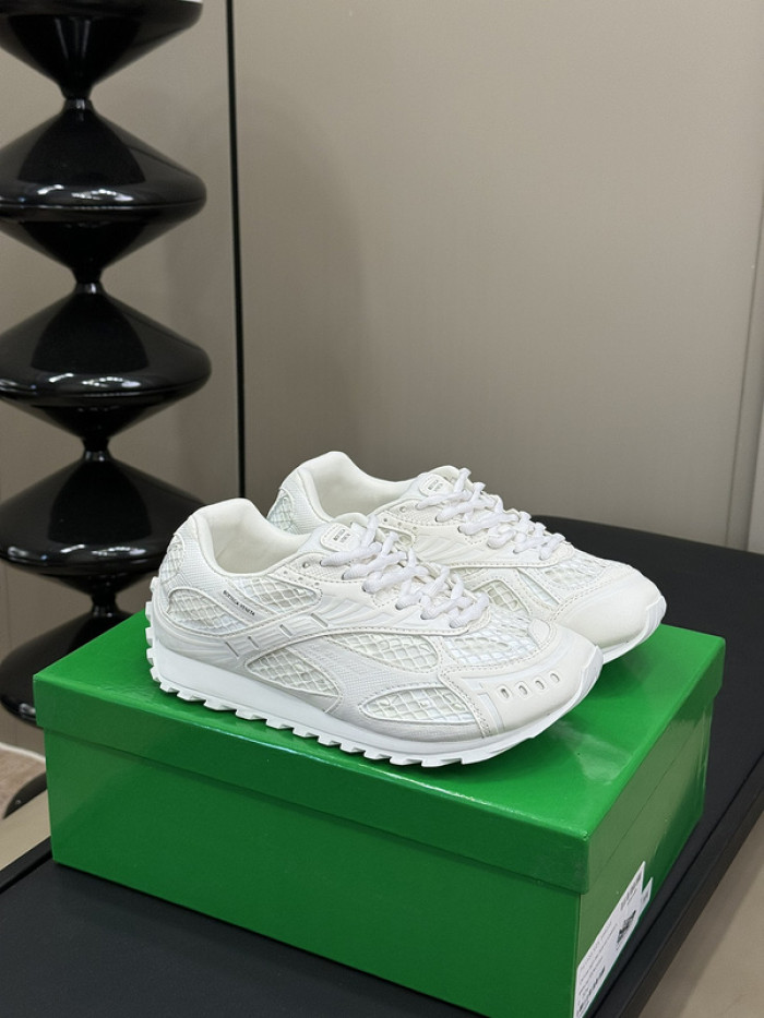 bo*ttega Ve*ne*ta sneaker