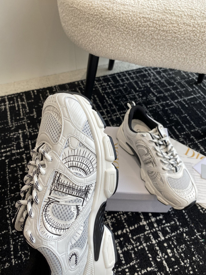 Dior SNEAKER
