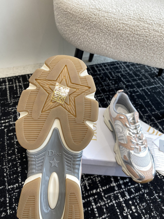 Dior SNEAKER