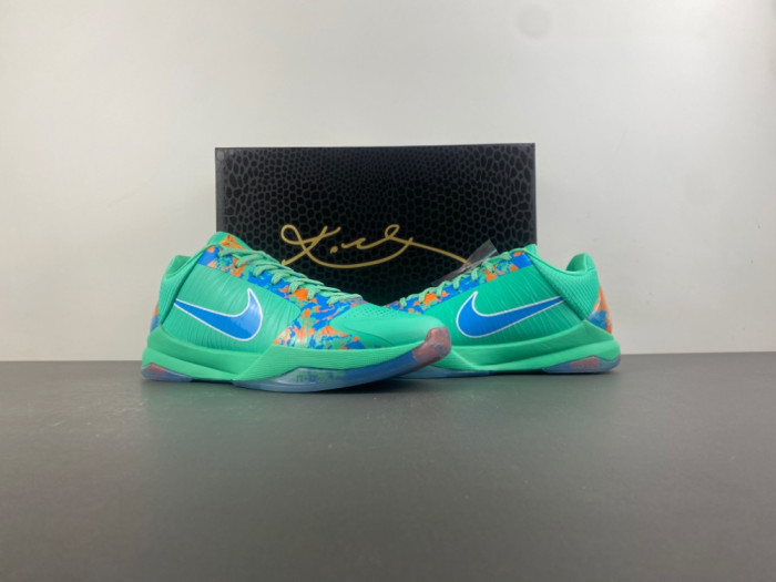 Nike Kobe 5 Protro Jalen Brunson NY vs. NY PE IX1200-300