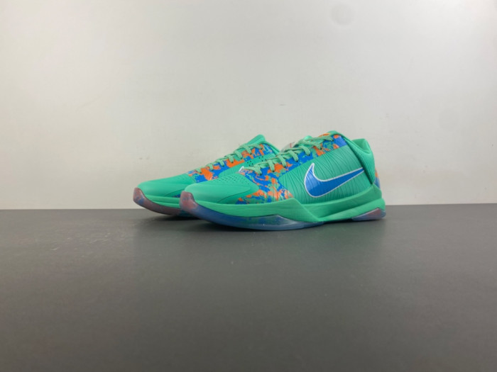 Nike Kobe 5 Protro Jalen Brunson NY vs. NY PE IX1200-300