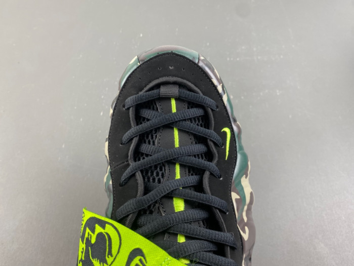 Nike Air Foamposite NK889-1421