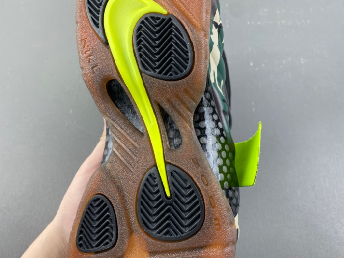 Nike Air Foamposite NK889-1421