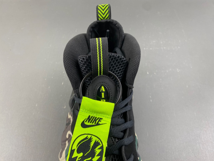 Nike Air Foamposite NK889-1421