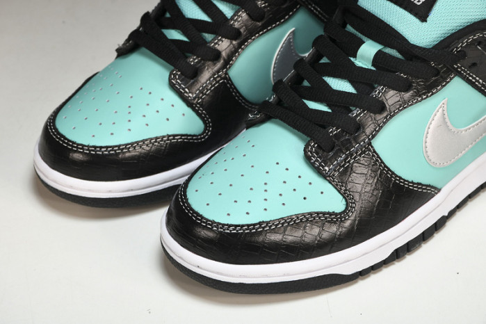 nike sb dunk low diamond S*pply co. aqua blue 304292-402