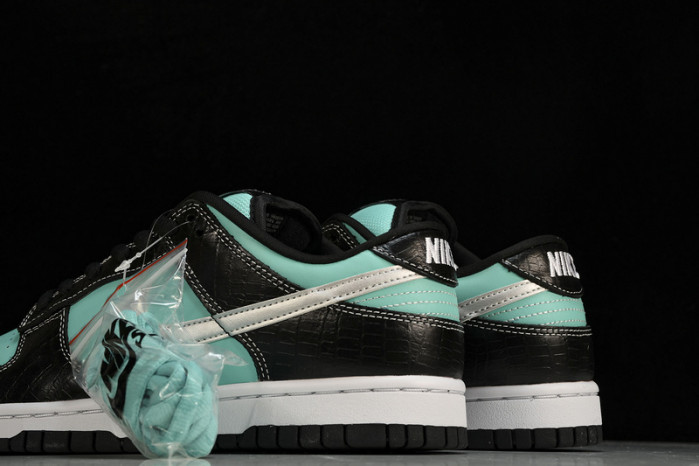 nike sb dunk low diamond S*pply co. aqua blue 304292-402