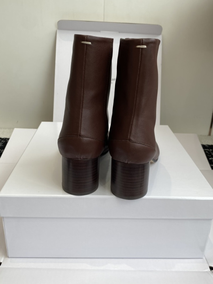 Maison Margiela Tabi Shoes