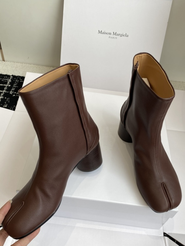 Maison Margiela Tabi Shoes