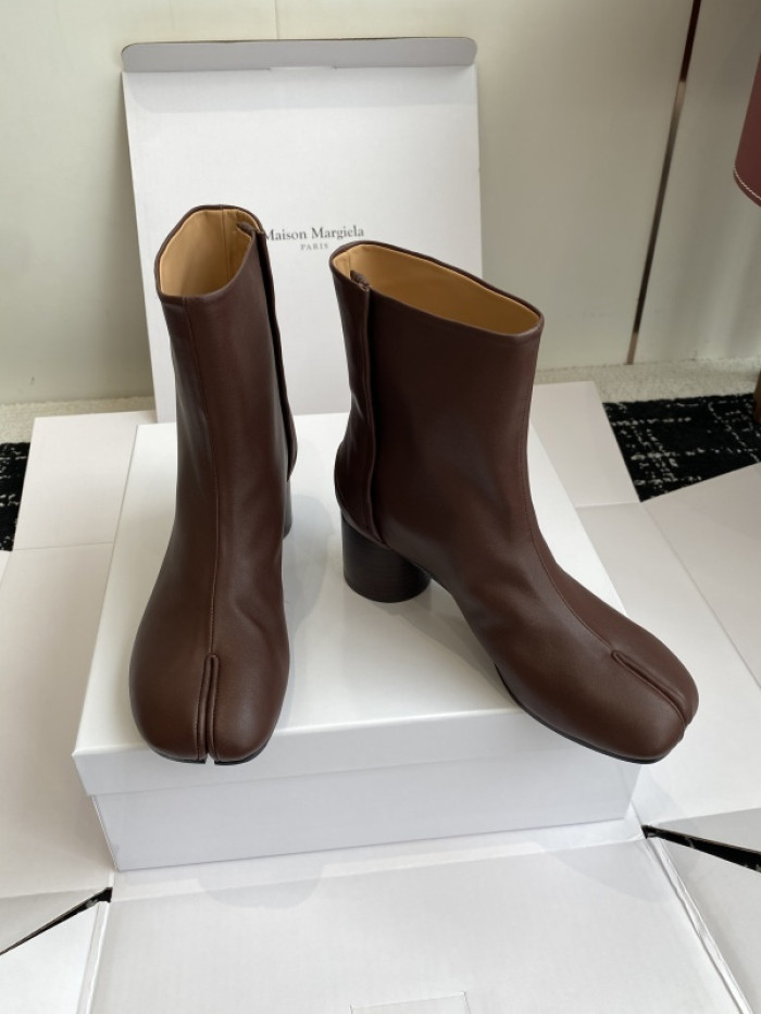 Maison Margiela Tabi Shoes