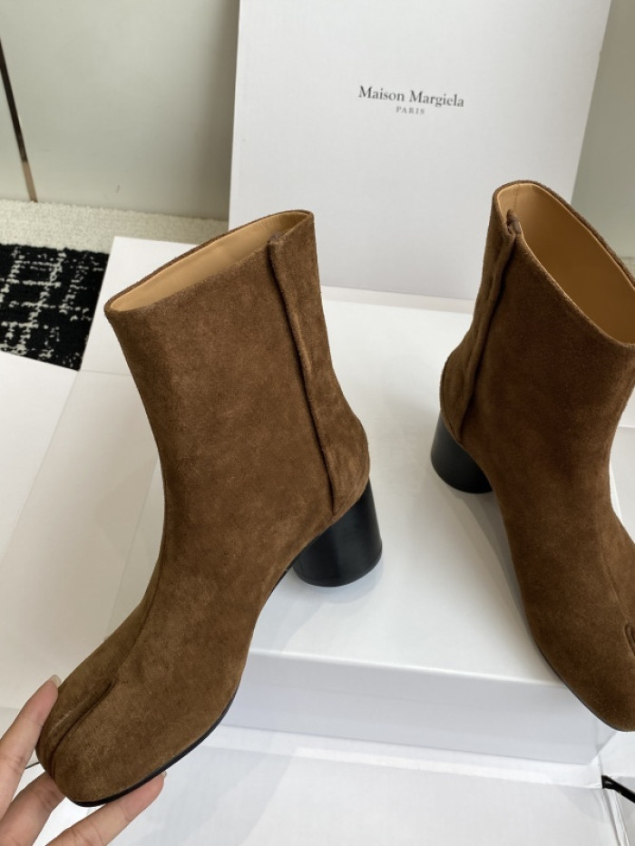 Maison Margiela Tabi Shoes