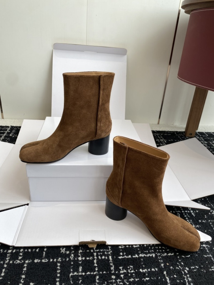 Maison Margiela Tabi Shoes
