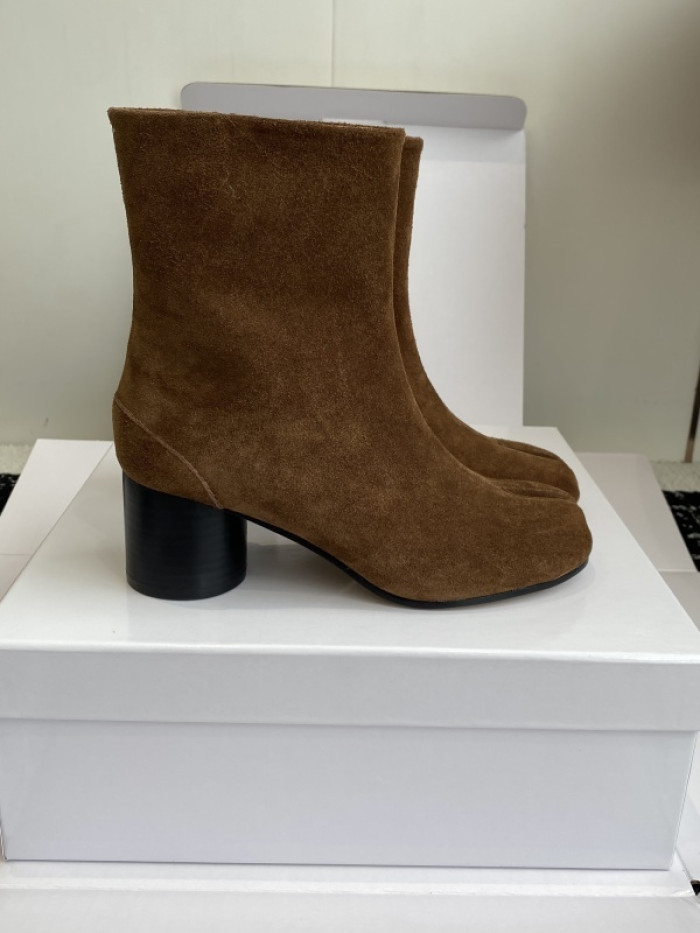 Maison Margiela Tabi Shoes