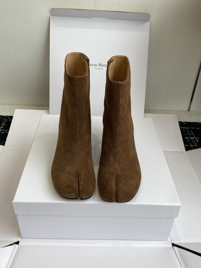 Maison Margiela Tabi Shoes
