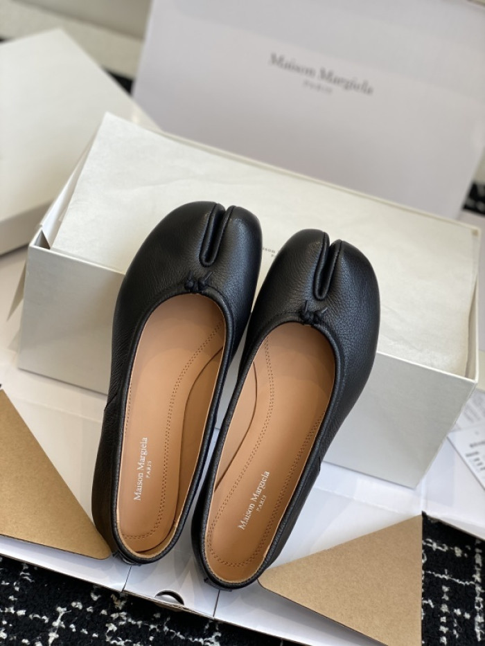 Maison Margiela Tabi Shoes