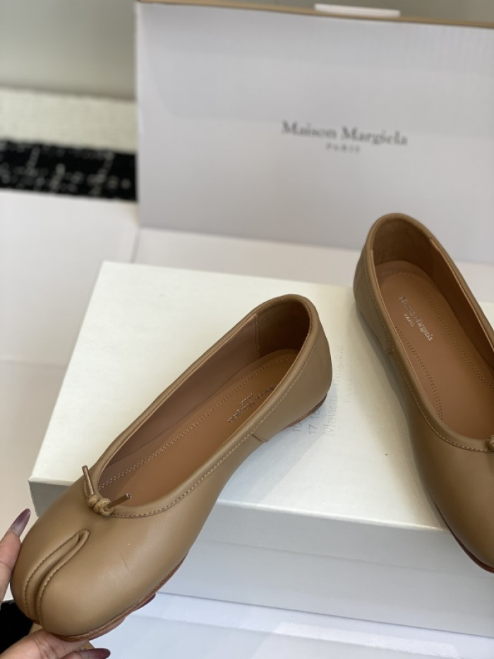 Maison Margiela Tabi Shoes