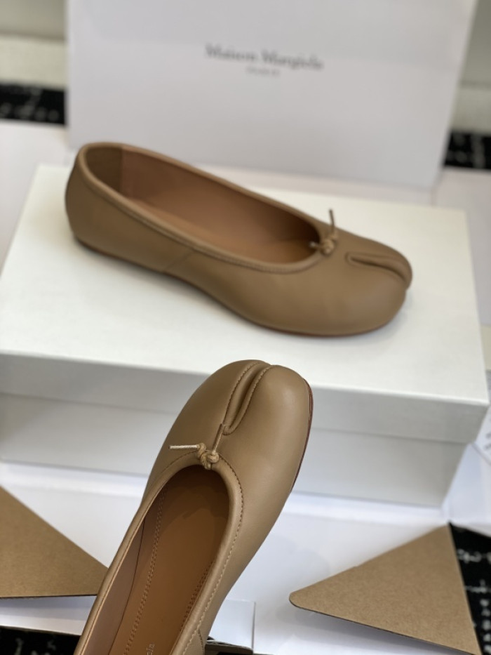 Maison Margiela Tabi Shoes