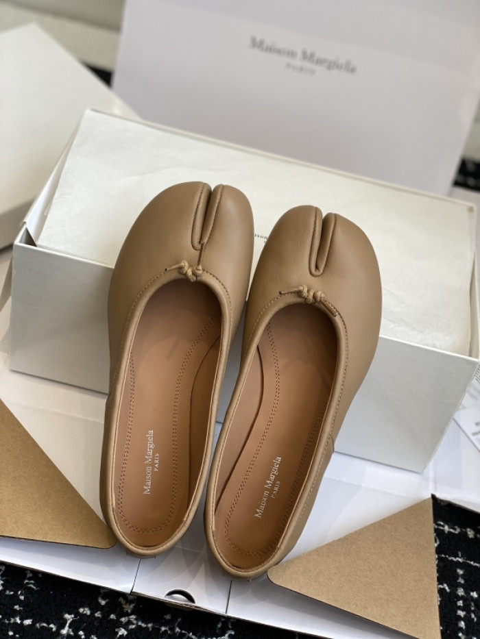 Maison Margiela Tabi Shoes