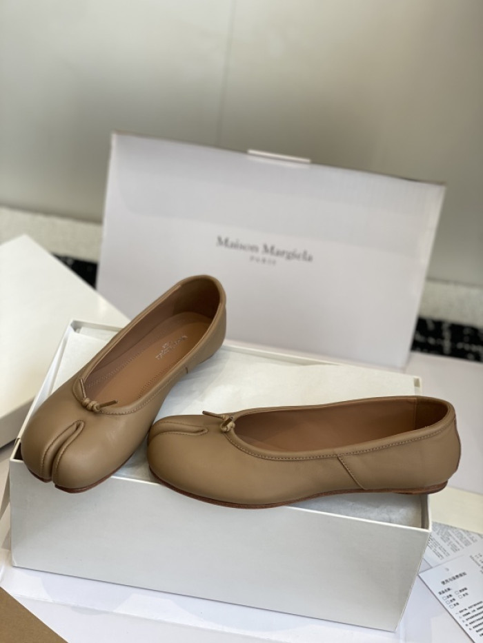 Maison Margiela Tabi Shoes
