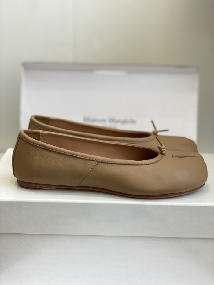 Maison Margiela Tabi Shoes