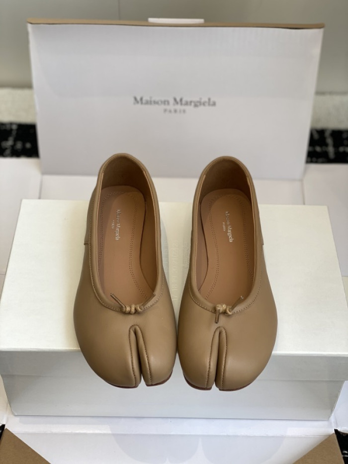 Maison Margiela Tabi Shoes