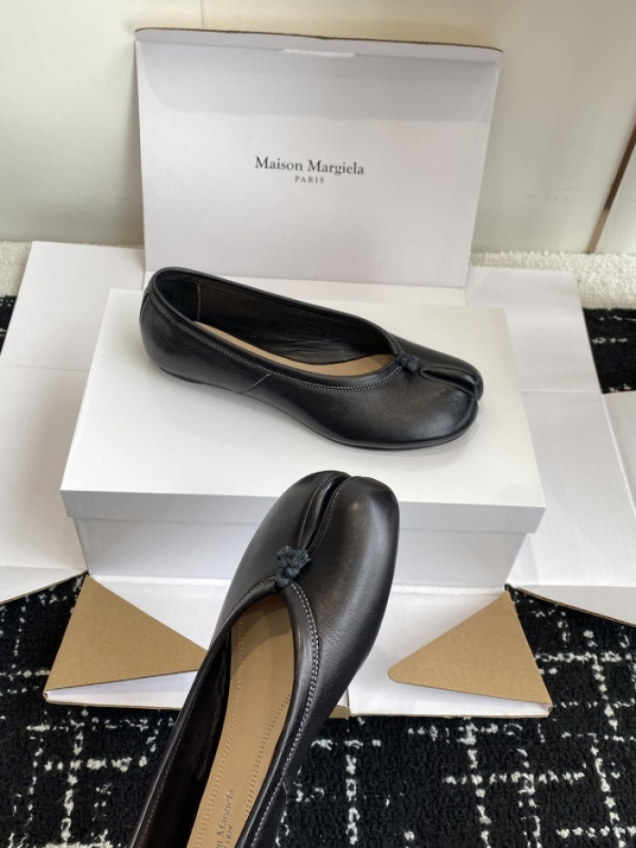 Maison Margiela Tabi Shoes
