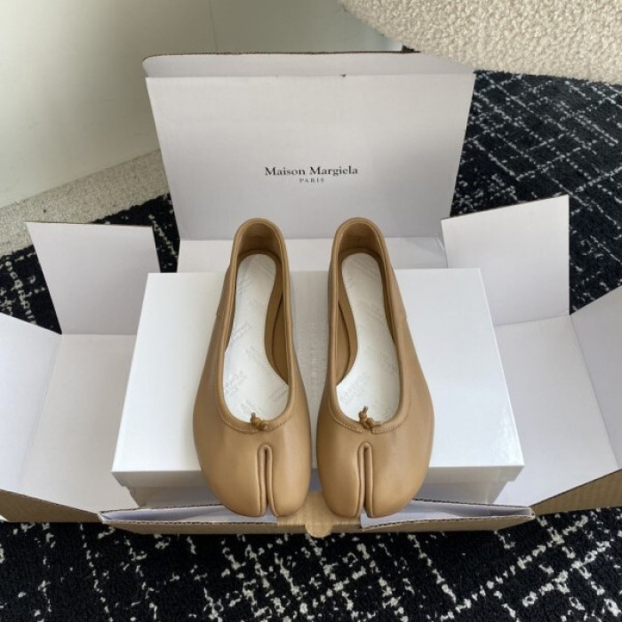 Maison Margiela Tabi Shoes