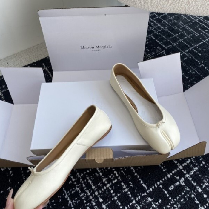 Maison Margiela Tabi Shoes