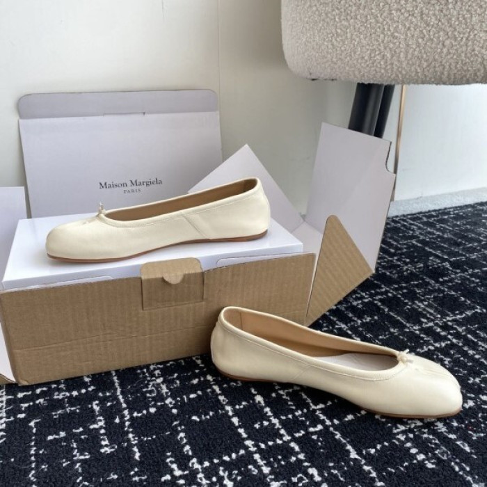 Maison Margiela Tabi Shoes