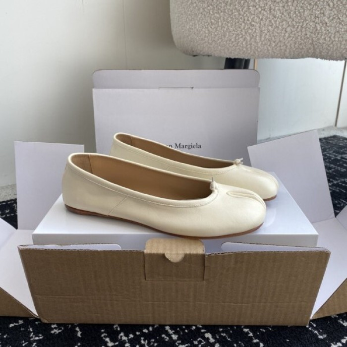 Maison Margiela Tabi Shoes