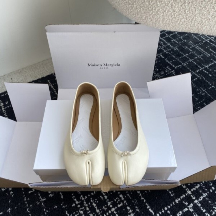 Maison Margiela Tabi Shoes