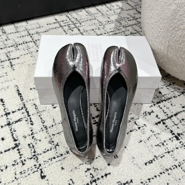 Maison Margiela Tabi Shoes