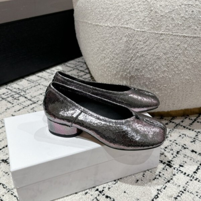 Maison Margiela Tabi Shoes (heels)
