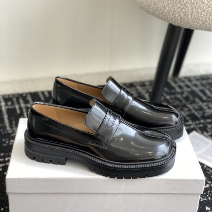 Maison Margiela Tabi Shoes