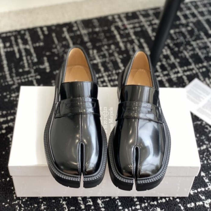 Maison Margiela Tabi Shoes