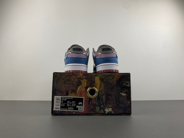 nike sb dunk low “black myth wukong” dv2433-109