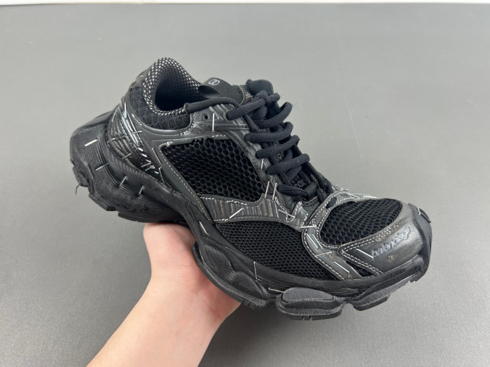 Ba*len*cia*ga runner