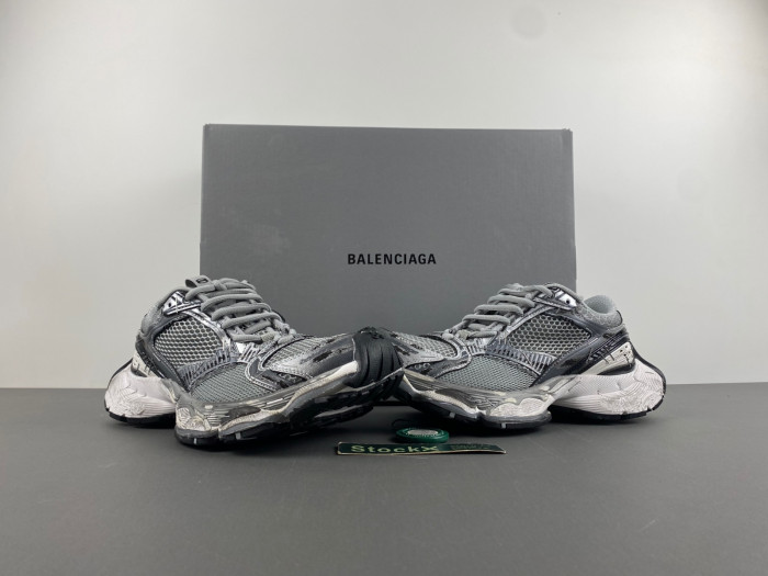 Ba*len*cia*ga runner