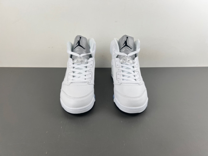 Air Jordan 5 Retro White Metallic HQ7978-103