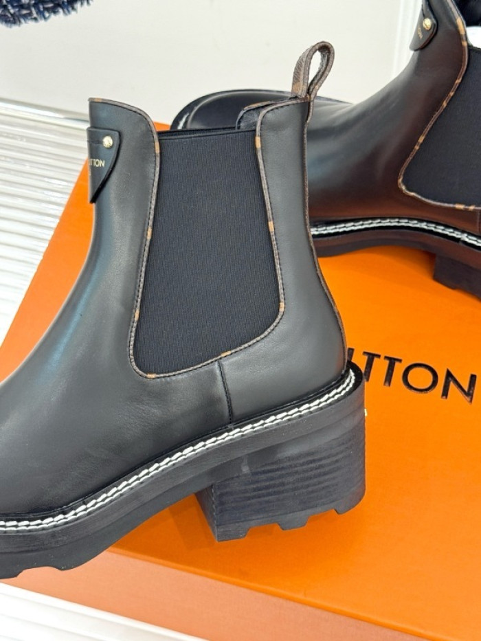 LV Boots (women)